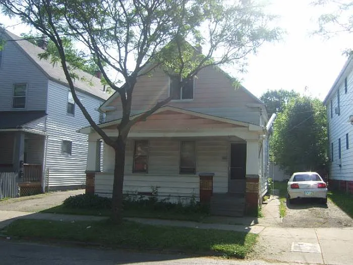 3423 W 47th St photo 1