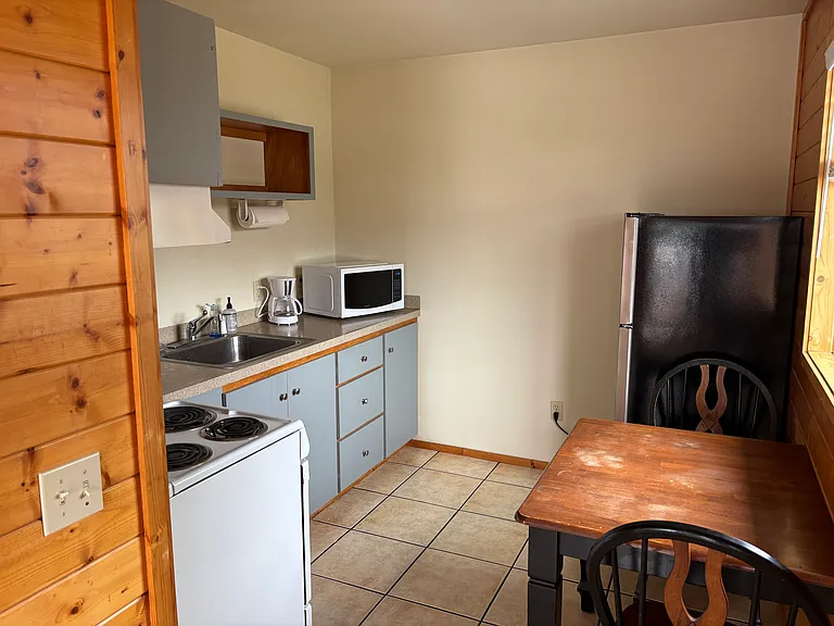 3619 Main St #2 — Photo 2