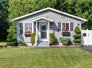 124 Waterbury Ave, Whitesboro, NY 13492