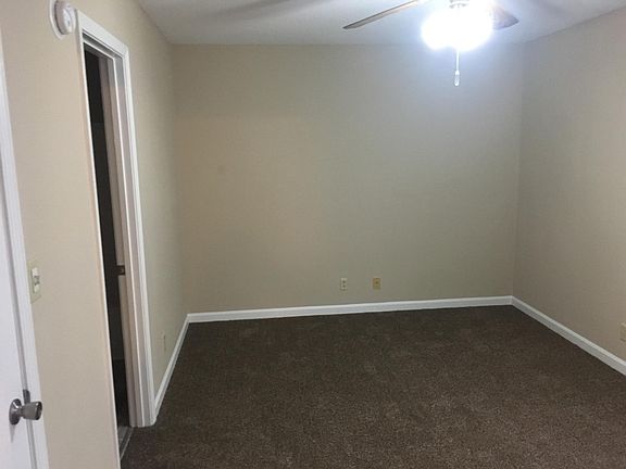 5th image of 2820 Teakwood Dr