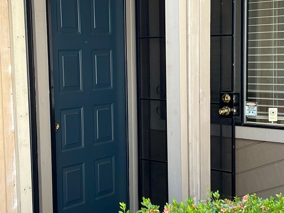 1st image of 696 Dorothy Way #25