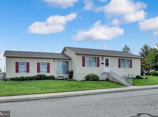 210 N Madison St, Hanover, PA 17331