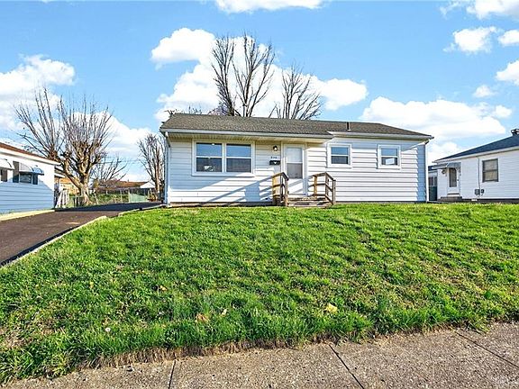 3rd image of 5345 Middlebury Rd W