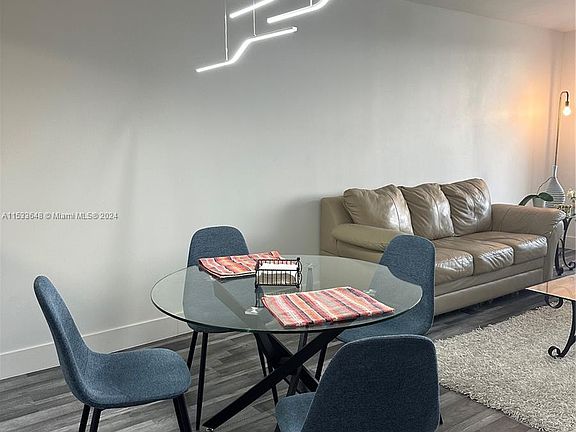 4th image of 6930 Miami Gardens Dr #1-506