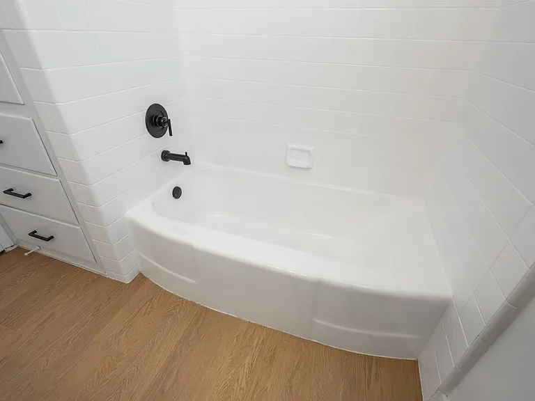 3409 Palos Verdes Dr N — Photo 46