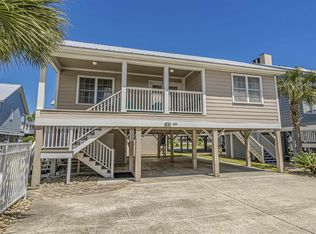 1521 N Waccamaw Dr, Murrells Inlet, SC 29576