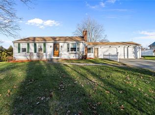 275 Abbott Run Valley Rd, Cumberland, RI 02864