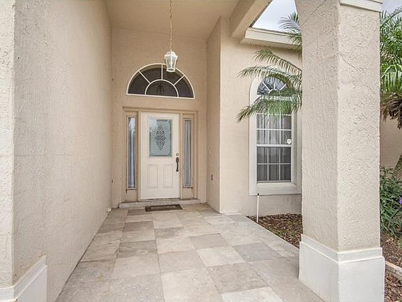 2nd image of 2615 Cedaridge Cir