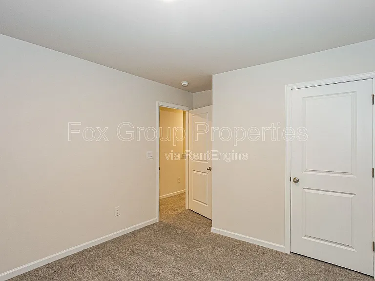 173 Calvin Creek Dr — Photo 19