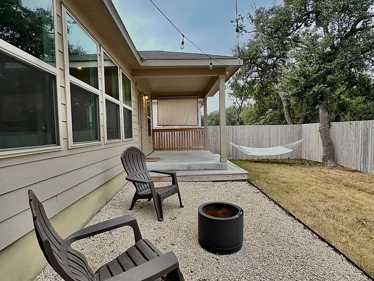 1112 Elm Fall — Photo 18