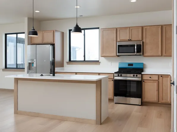 Fremont Flex Plan, Fremont Square