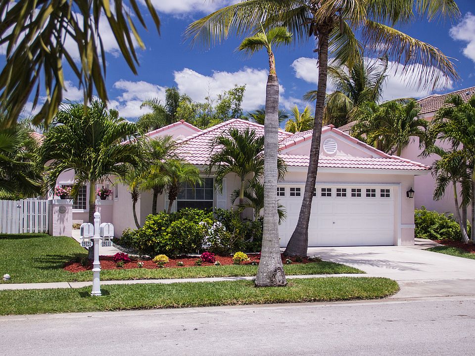 1st image of 19111 NW 11th St