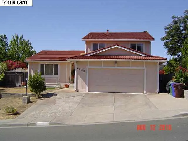 2238 Redwood Rd photo 1