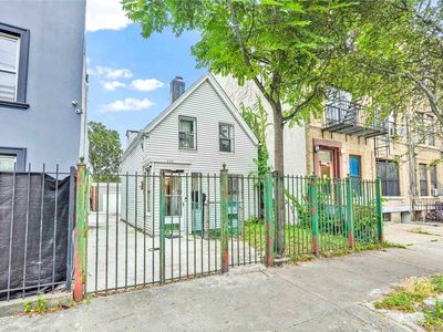 207 Bradford Street, Brooklyn, NY, 11207