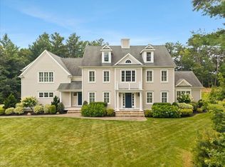 384 Country Club Way, Kingston, MA 02364