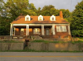 201 N Main St, English, IN 47118