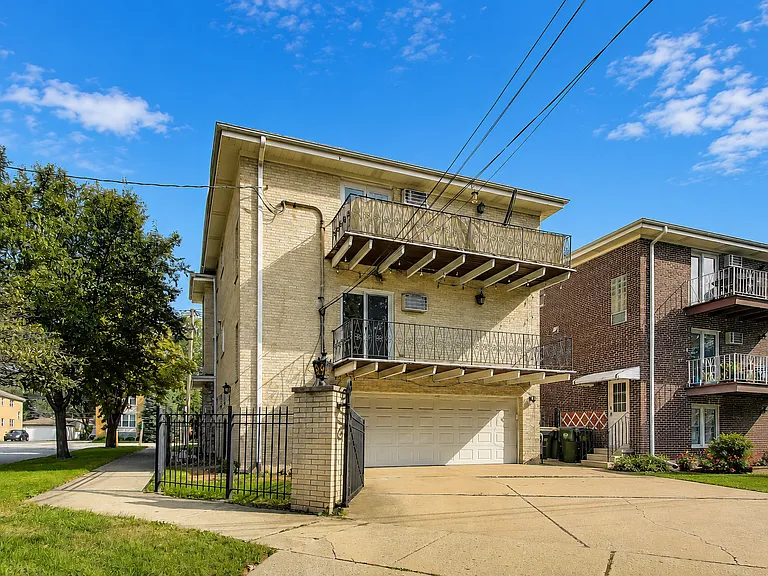 1086 N Northwest Hwy #G — Photo 13