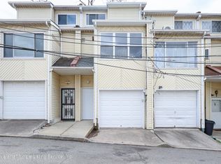 57 Mosel Loop, Staten Island, NY 10304