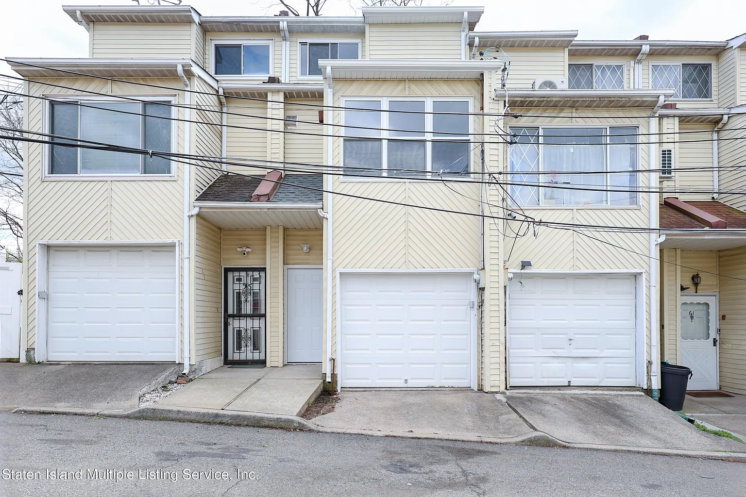 57 Mosel Loop photo 1