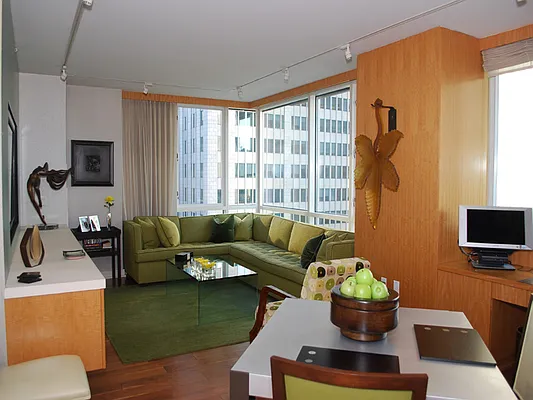 Sold by Sotheby's International Realty | media 9
