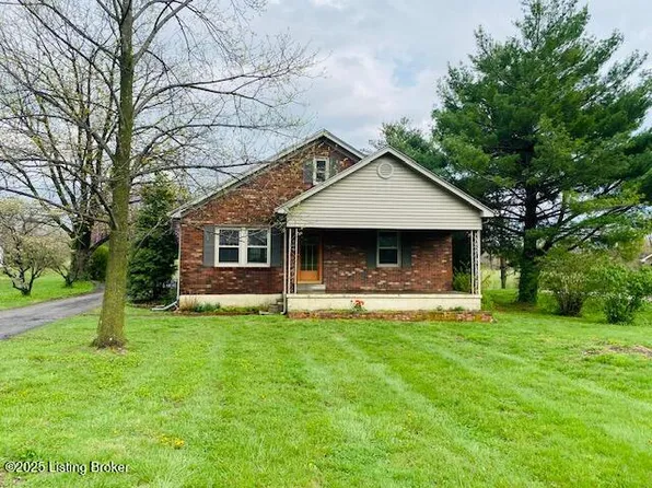 1027 N 3rd St, Bardstown, KY 40004