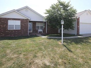 173 Patton Dr, Bethalto, IL 62010