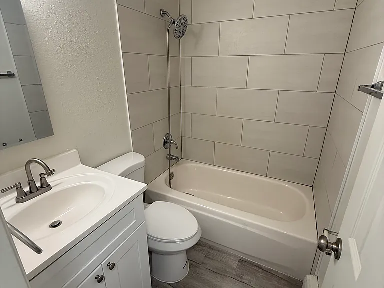 1411 Ulysses St #5 — Photo 7