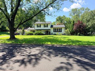 2 Nottingham Way, Middletown, NJ 07748