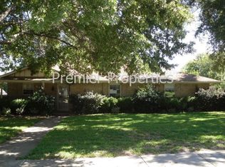 128 N Crestwood Blvd, Desoto, TX 75115