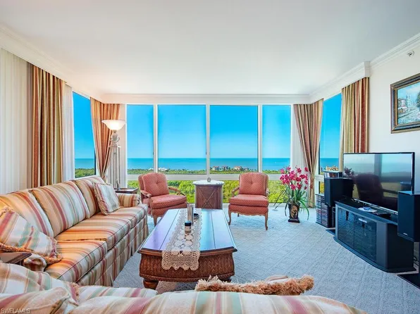 7515 Pelican Bay BLVD #17A, NAPLES, FL 34108