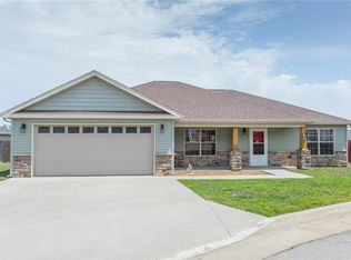 104 Copper Ct, Saint Robert, MO 65584