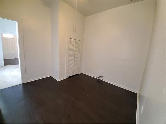 5th image of 636 Soraparu St
