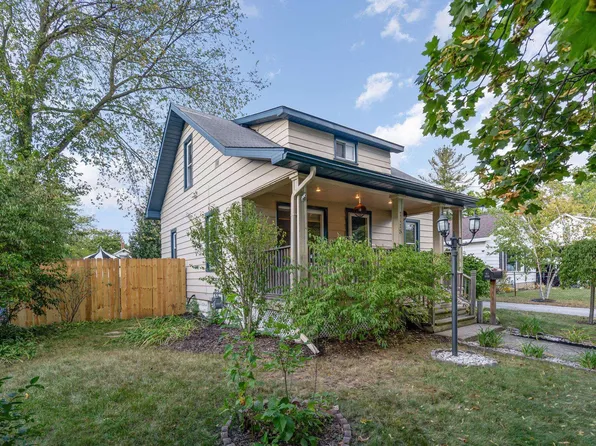 1115 Mill St, Midland, MI 48640