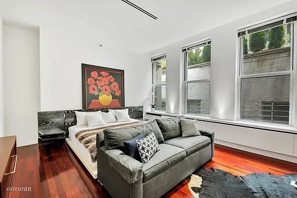 Rented by Corcoran | media 19