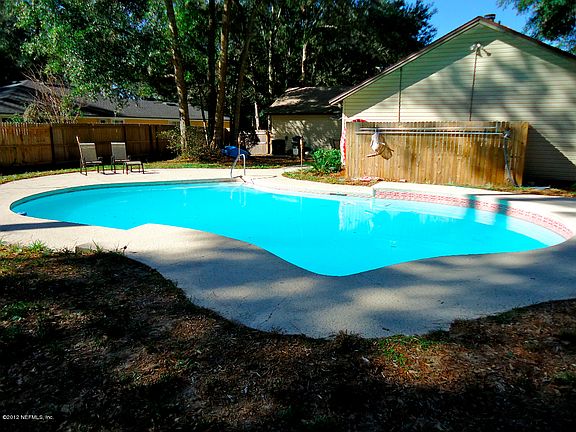 2nd image of 1835 Buccaneer Dr