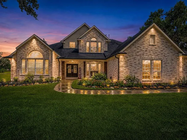 4002 Wentworth Dr, Weston Lakes, TX 77441