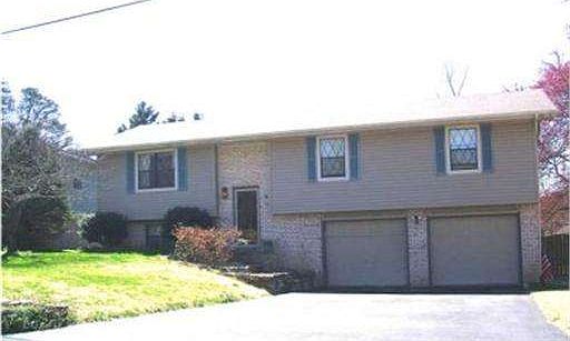 2nd image of 447 Sandalwood Dr