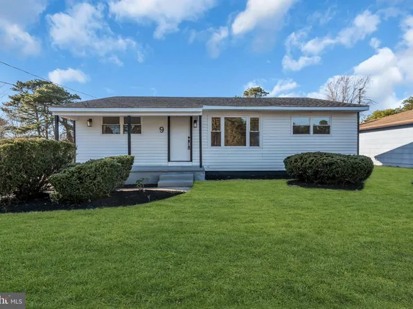 9 14th St, Williamstown, NJ 08094