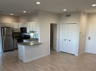 Severance Place Condominiums, Cleveland, OH 44118