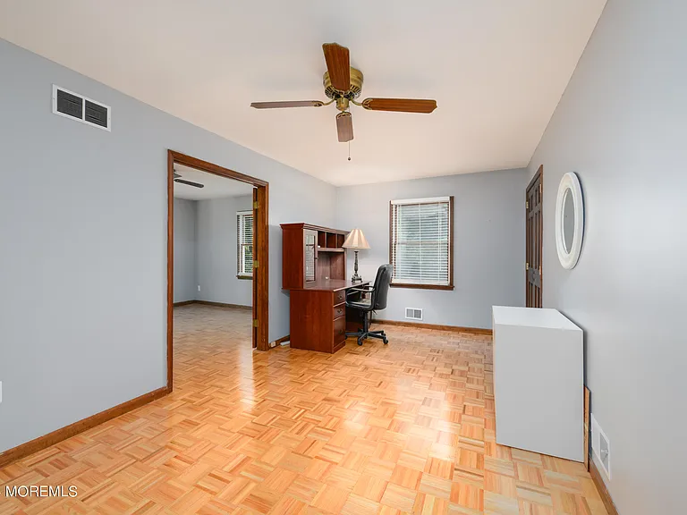 2229 Fromkin Dr — Photo 23