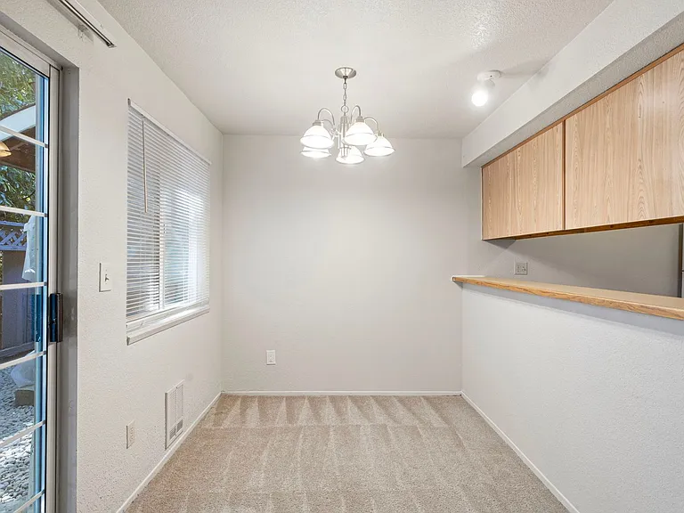 Heron View Apartment Homes — Photo 9