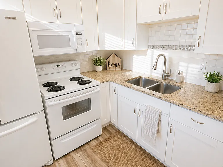 2501 Harn Blvd #H27 — Photo 4