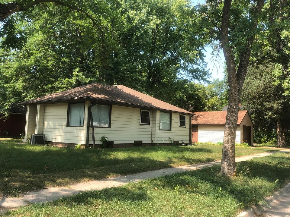 1st image of 817 Mary Ave