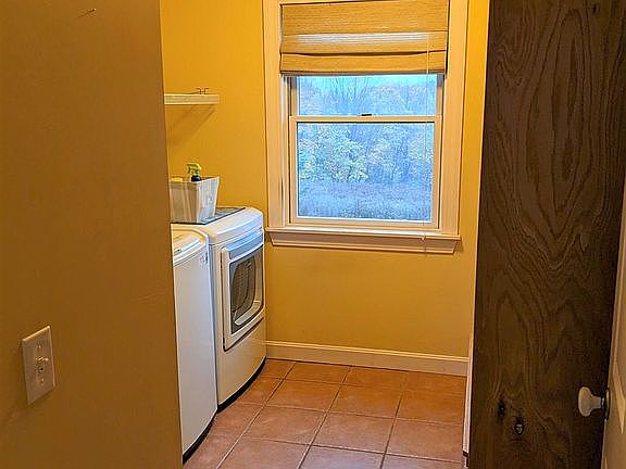 Laundry/Mud Room