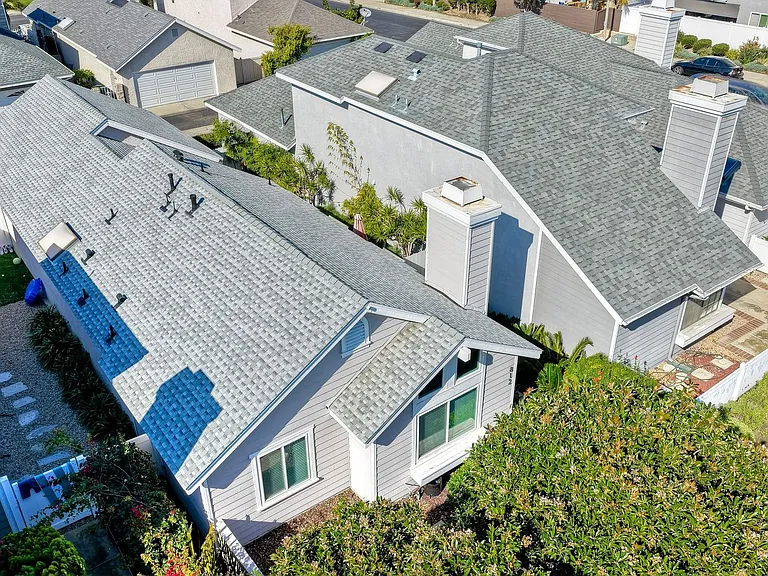 812 Bluewater Rd — Photo 38