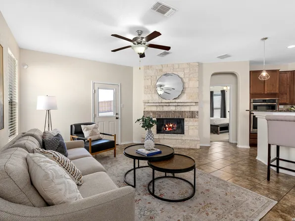 5741 Bill Hass, Schertz, TX 78108