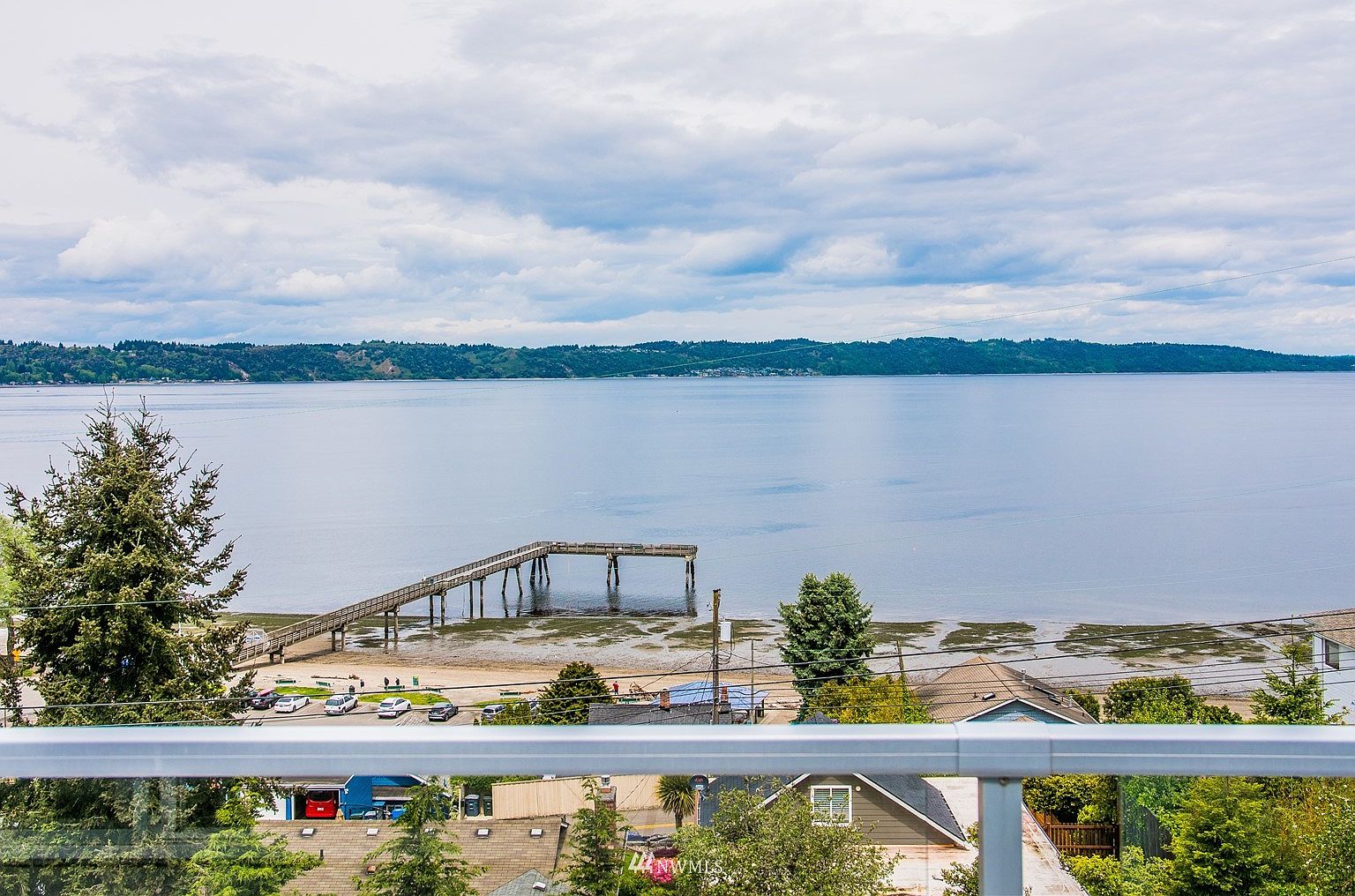 6720 Soundview Drive NE, Tacoma, WA 98422 | Zillow