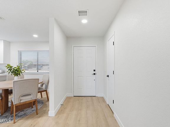 5th image of 1336 S Cactus Rd