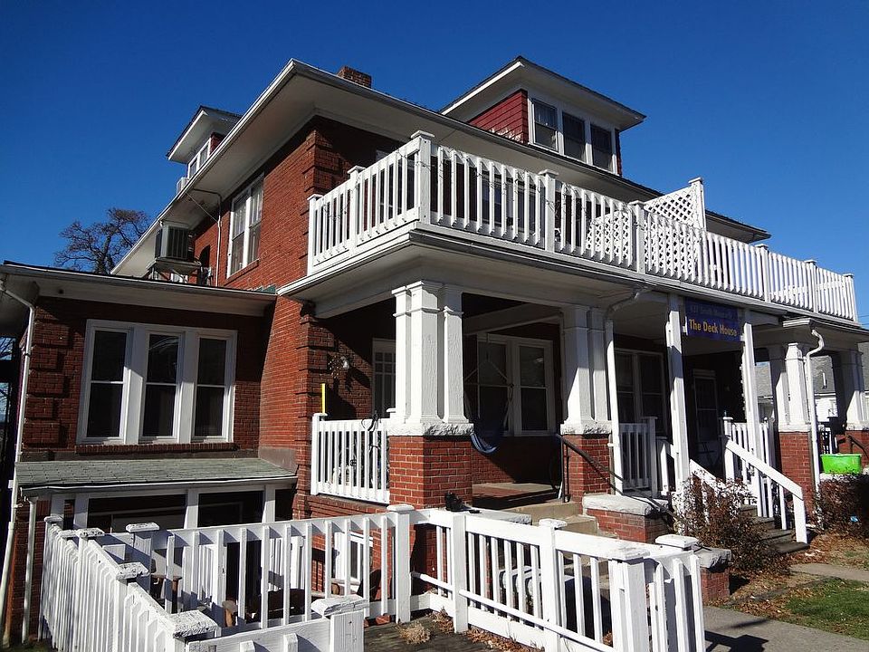 1st image of 437 S Mason St