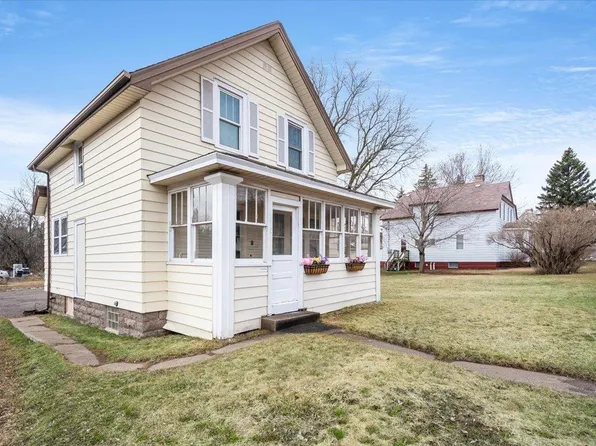 6016 Cody St, Duluth, MN 55807